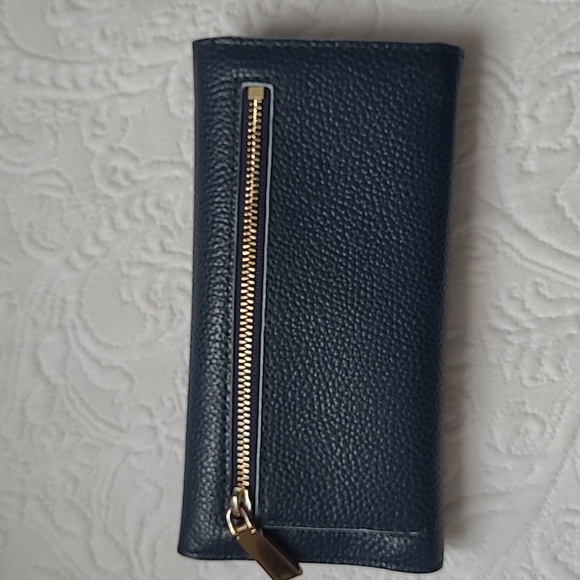 Michael Kors Wallet - Picture 3 of 3